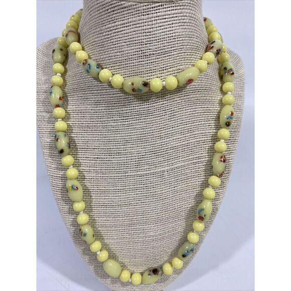 Vintage Murano Art Glass Beads!  Millefiori fioretti Lemon Yellow 16” - Picture 3 of 6